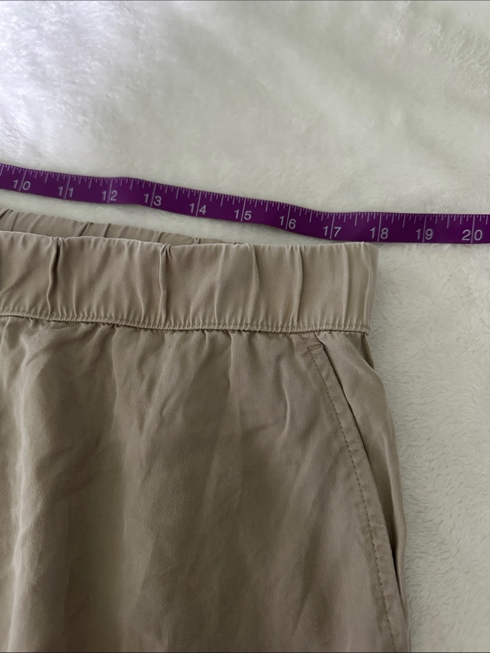 Banana Republic Cargo Jogger Pants - Picture 3 of 7